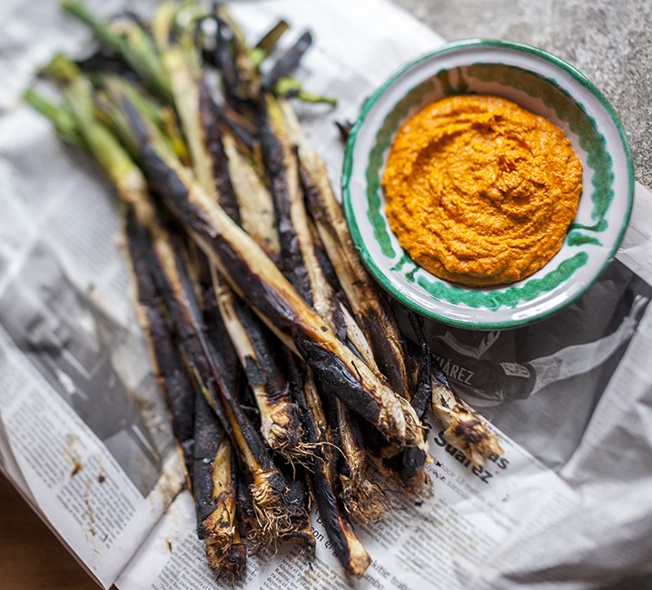 Calçots & romesco sauce