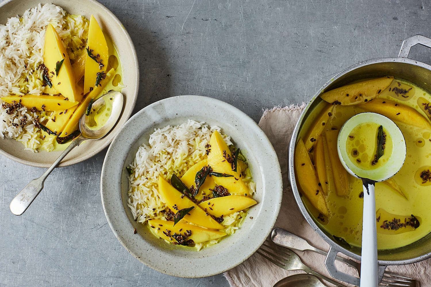 Mango curry with rice
